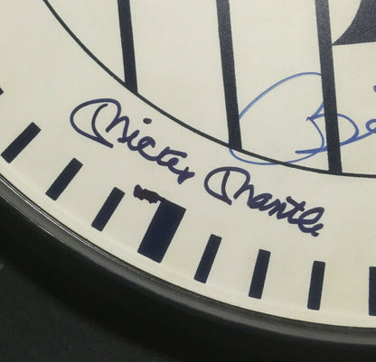 NY Yankees signed clock Mickey Mantle #7 Joe DiMaggio #5 Berra 13 Hof auto PSA