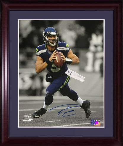 Russell Wilson Seahawks signed 16x20 Spotlight photo framed autograph Holo Coa