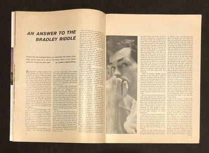 Bill Bradley NY Knicks March 18, 1968 Sports Illustrated Mint Magazine HOF
