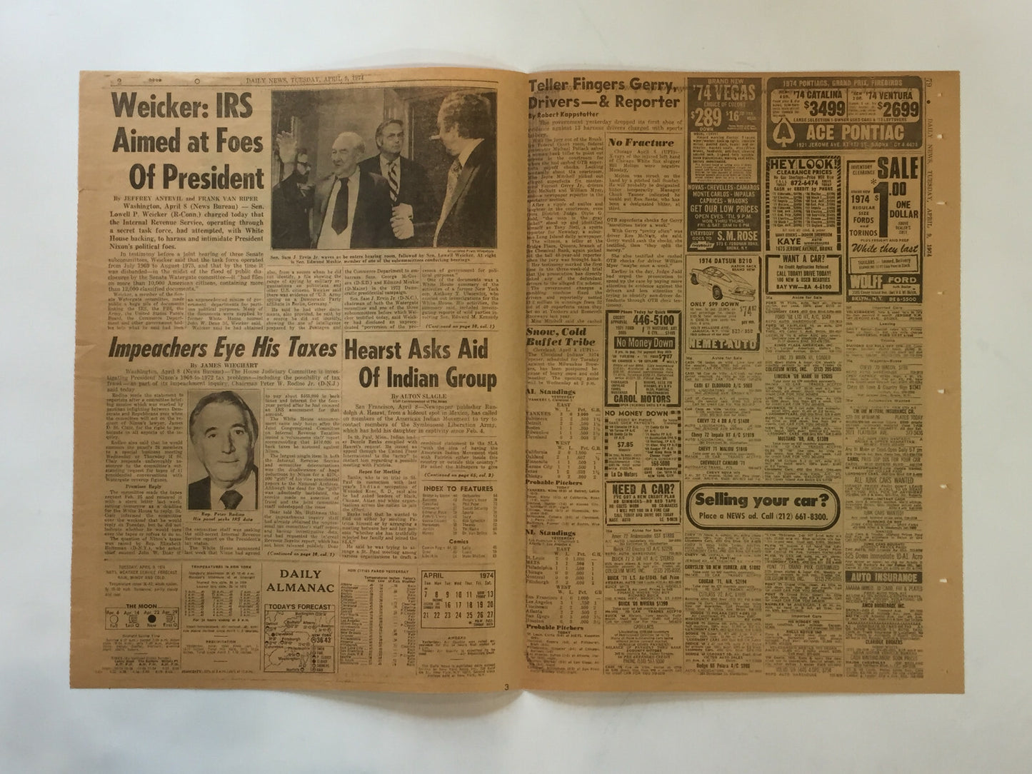 Hank Aaron Signed April 9 1974 Daily News 715 HR Newspaper Mint Autograph PSA