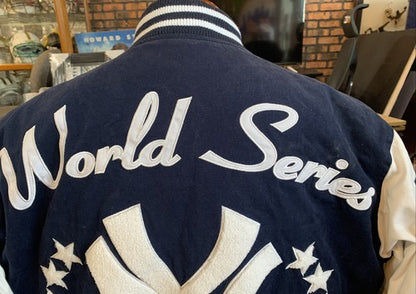 New York Yankees 27 World Series Champions Jacket L Great CONDITION G3 Sports