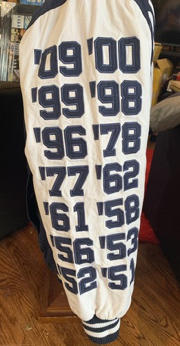 New York Yankees 27 World Series Champions Jacket L Great CONDITION G3 Sports