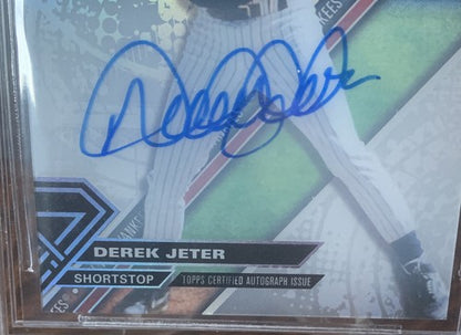 2017 Topps High Tek Derek Jeter Signed BGS 10 Gem Mint On Card Auto Yankees Hof