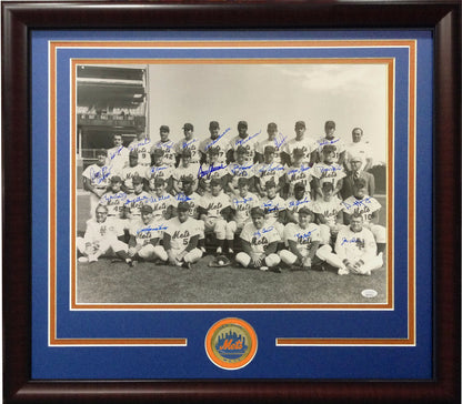 1969 Mets Team Signed 16x20 Photo Framed 27 Auto Tom Seaver Nolan Ryan Berra JSA
