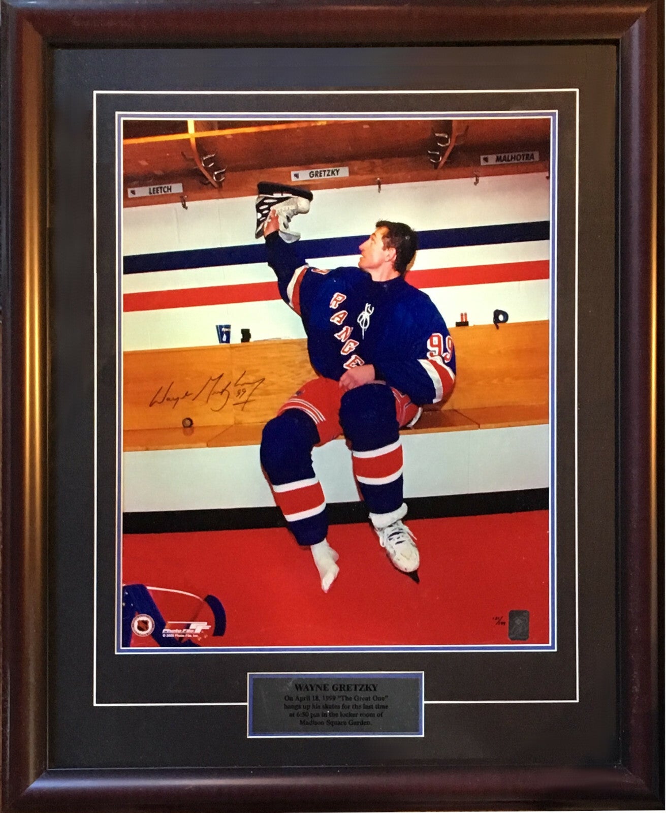 Wayne Gretzky signed 16x20 Final Game Photo Framed Autograph WGA Holo COA /199