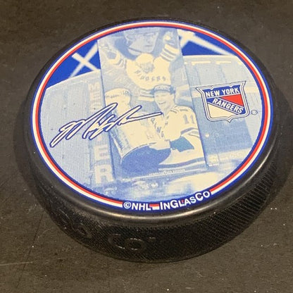 Mark Messier #11 Retirement Night Puck NY Rangers 1/12/06 Madison Square Garden