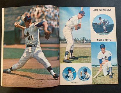 ORIGINAL 1969 METS YEARBOOK World Series Year Tom SEAVER RYAN Nm Crisp