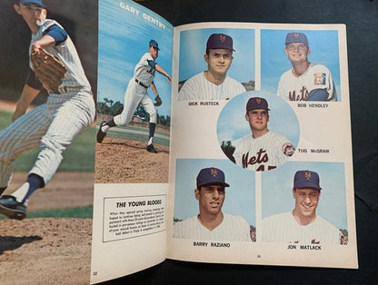 ORIGINAL 1969 METS YEARBOOK World Series Year Tom SEAVER RYAN Nm Crisp