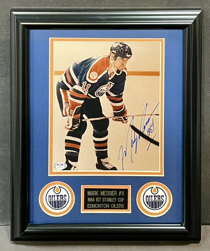 Mark Messier Oilers Signed 1984 8x10 Photo Framed Stanley Cup HOF Early Auto Psa