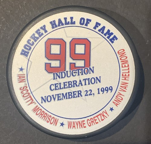 Wayne Gretzky 1999 Hall of Fame Induction Official Hof Hockey Puck Rare Mint