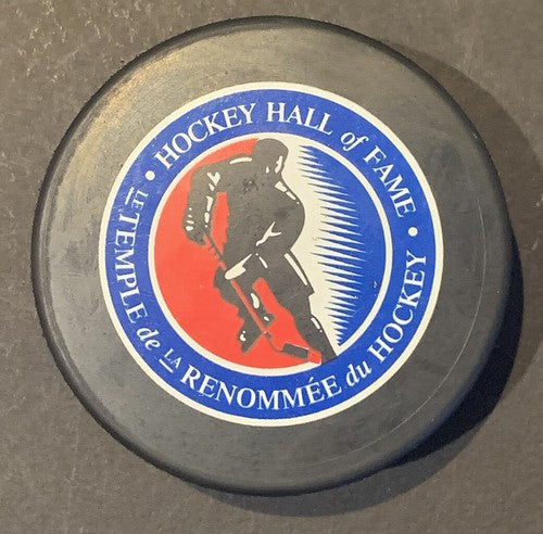 Wayne Gretzky 1999 Hall of Fame Induction Official Hof Hockey Puck Rare Mint