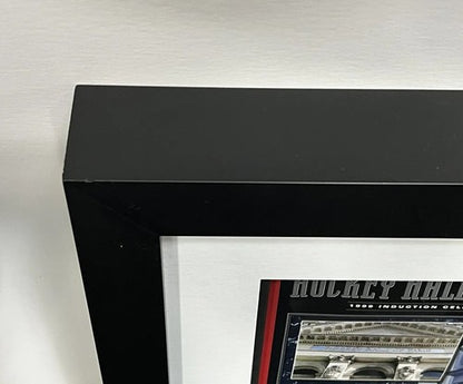 Wayne Gretzky 1999 Hall of Fame Induction Celebration Program Shadowbox Framed
