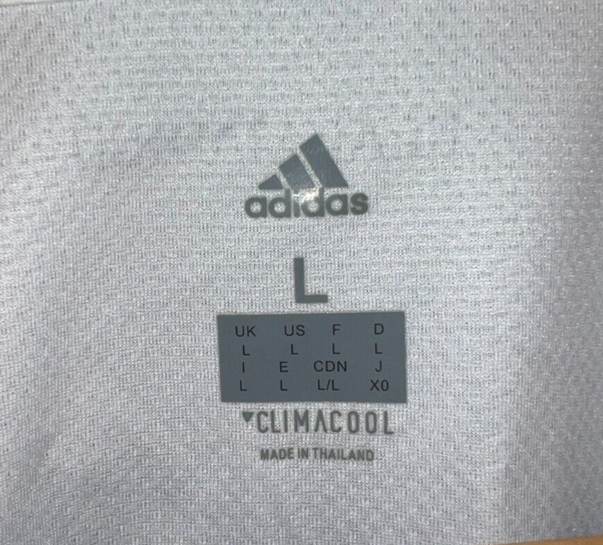 Karim Benzema Real Madrid Signed 2013-2014 Home Jersey Size L Auto Beckett COA