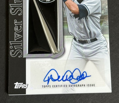 Derek Jeter 2022 Topps Signed Silver Slugger Patch Mint Auto 7/10 Yankees Hof