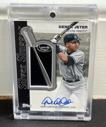 Derek Jeter 2022 Topps Signed Silver Slugger Patch Mint Auto 7/10 Yankees Hof