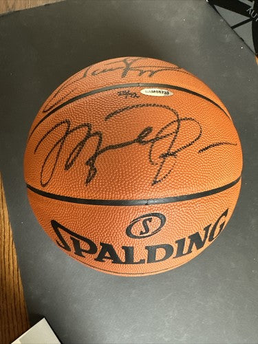 Michael Jordan Scottie Pippen Signed Spalding Pro Basketball Uda /72 Bas 10 Auto