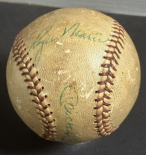 Mickey Mantle & Roger Maris Dual Signed Baseball 1961 Yankees Vintage auto Jsa