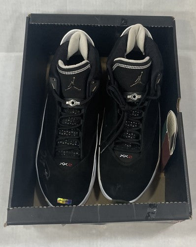 Michael Jordan Signed Air Jordan 22 Collezione Shoe Pair Auto Sneaker UDA COA