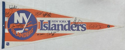 1984 NY Islanders Team Signed Pennant Mike Bossy Al Arbour Auto Frozen Pond Coa