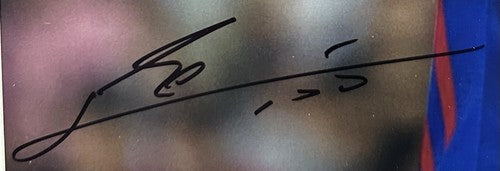 Lionel Messi FC Barcelona Signed 11x14 Finger Up Photo Framed Auto Beckett Bas