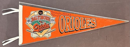 Brooks Robinson Signed Baltimore Orioles Pennant In Case HOF 83 Autograph COA