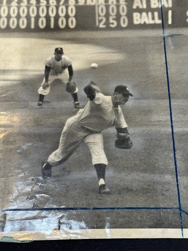 Don Larsen Yankees original 1956 World Series Perfect Game Pg 11x14 wire photo