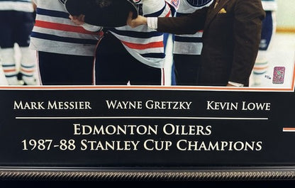 Wayne Gretzky Messier Lowe Signed 16x20 Framed Photo Oilers Stanley Cup Auto WGA