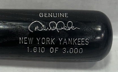 Derek Jeter Yankees Louisville Slugger DJ3K LE Commemorative 3,000 Hit Model Bat