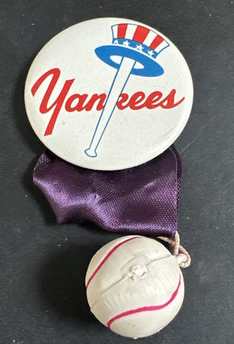1960s NY Yankees Baseball Top Hat Logo Pin Pinback Button Ball & Ribbon 1.75” NM