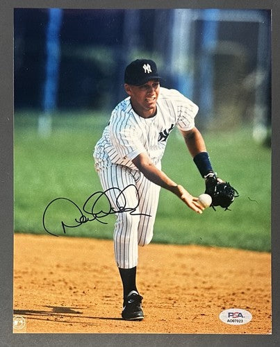 Derek Jeter Signed 8x10 Photo PSA 10 Gem Mint 1995 Rookie Auto Yankees LOA HOF