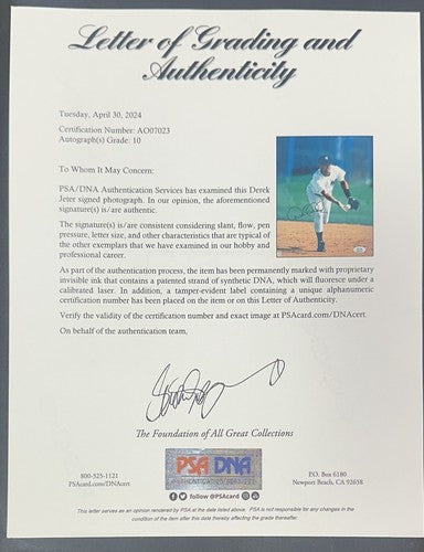 Derek Jeter Signed 8x10 Photo PSA 10 Gem Mint 1995 Rookie Auto Yankees LOA HOF