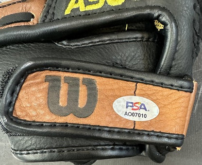 Mariano Rivera Signed Wilson A500 Game Glove Yankees PSA 10 Gem Mint 42 Auto HOF