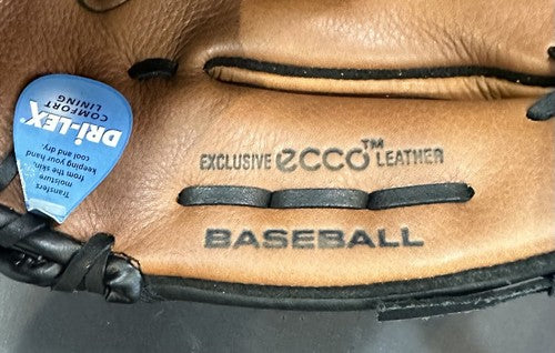 Mariano Rivera Signed Wilson A500 Game Glove Yankees PSA 10 Gem Mint 42 Auto HOF