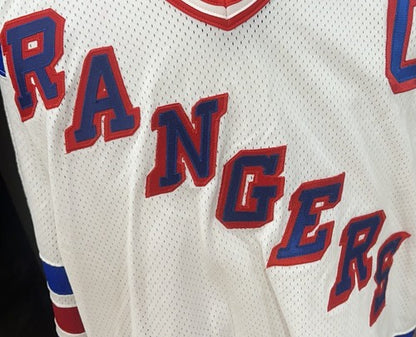 Mark Messier Signed Rangers CCM Authentic Rangers Jersey 1994 Cup Auto Steiner