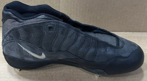 Ken Griffey Jr Signed Nike 1999 Game Model Cleat Pair Mariners Mt Auto /240 UDA