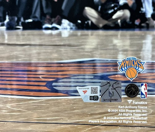 Karl Anthony Towns Signed 16x20 Framed Scream Photo NY Knicks Auto Fanatics COA