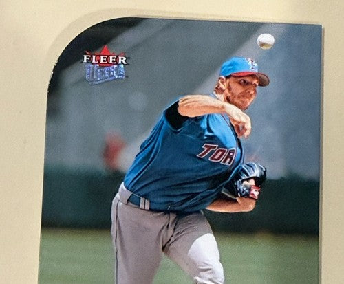 2004 Fleer Ultra Platinum Medallion  #82 Roy Halladay Blue Jays /66 Mint HOF