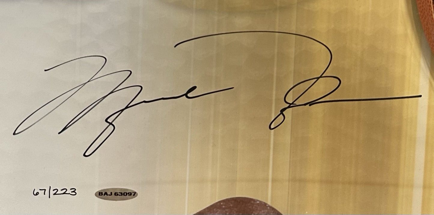 Michael Jordan Signed Breaking Through Framed Photo 3D Bulls LE Auto UDA COA HOF