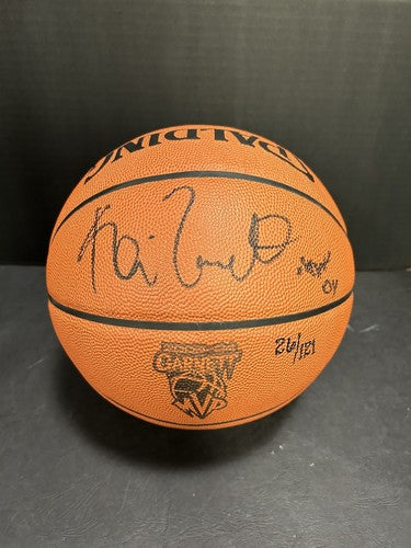 Kevin Garnett Signed Spalding Official Game Basketball 2004 MVP Auto BAS LE /121