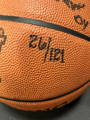 Kevin Garnett Signed Spalding Official Game Basketball 2004 MVP Auto BAS LE /121
