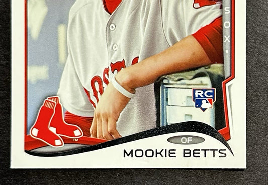 2014 Topps Update Mookie Betts Rookie Variation Smiling in Dugout Red Sox RC NM