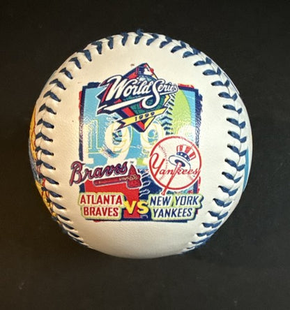 1999 World Series New York Yankees vs Atlanta Braves Fotoball Baseball MINT