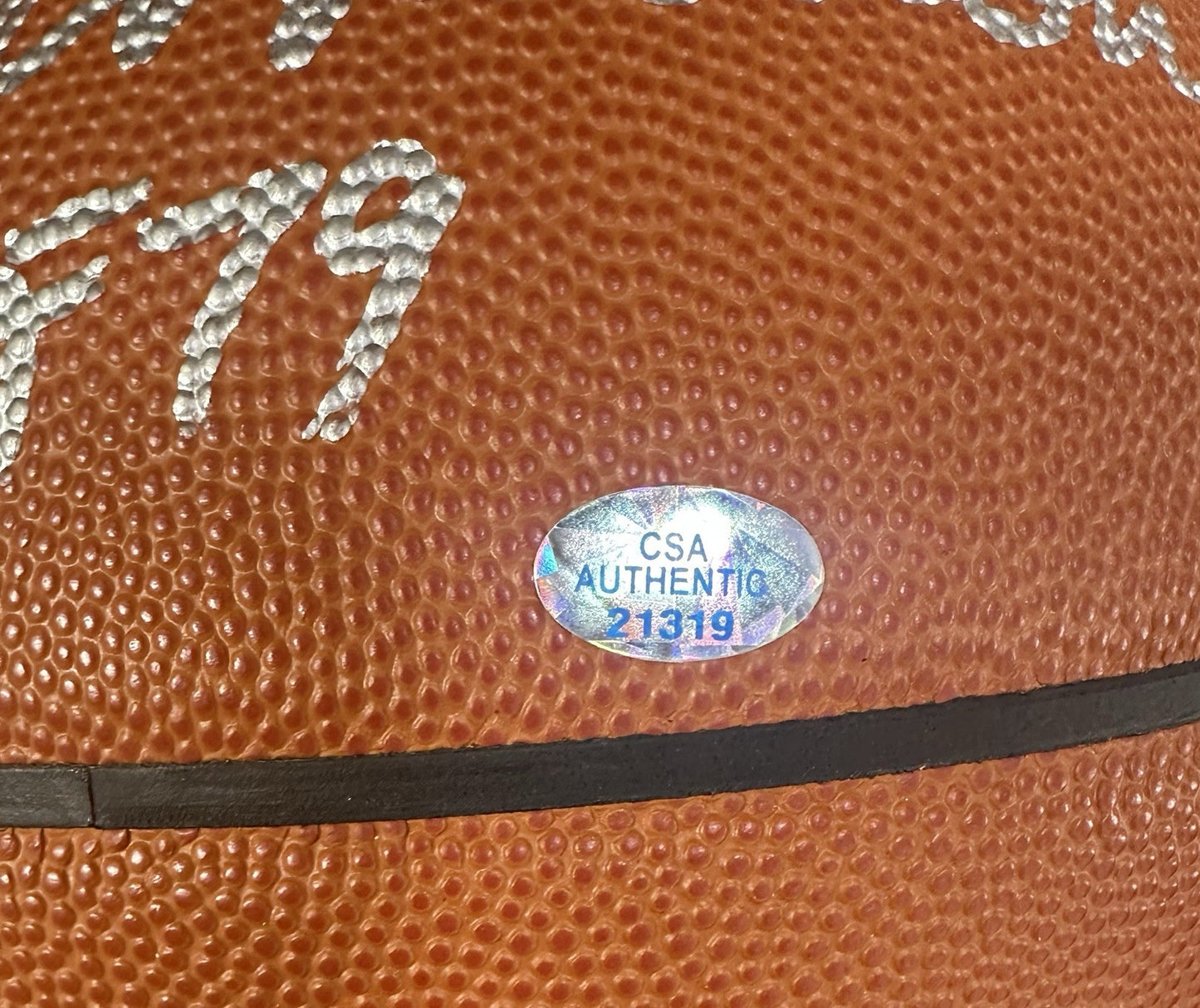 Oscar Robertson Signed Official NBA Game Basketball Bucks HOF 79 Auto PSA COA