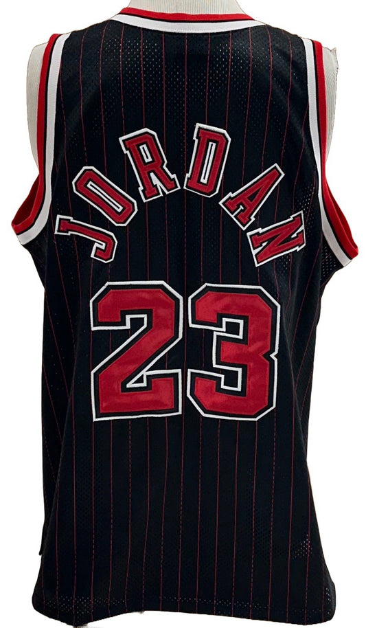 Michael Jordan Chicago Bulls 1984 Nike Vintage Black Jersey Flight 8403 Size 52