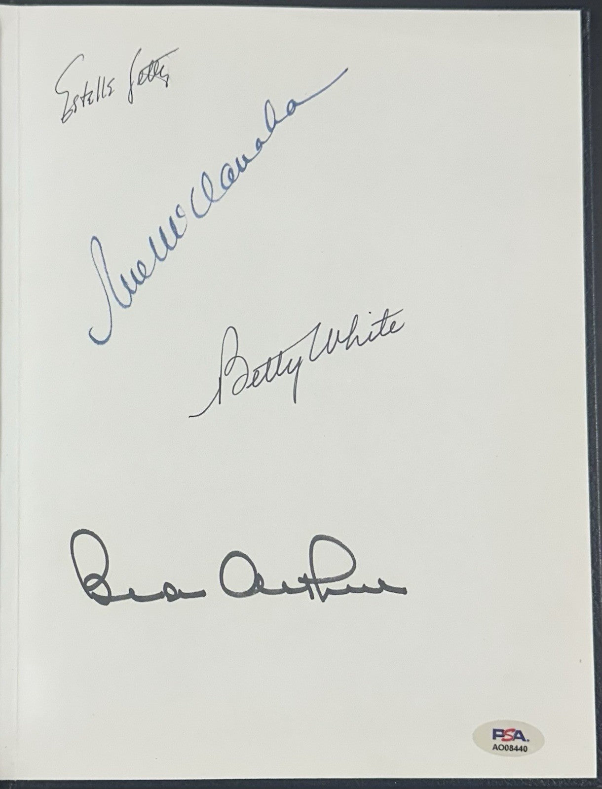 Golden Girls Cast Signed Original Pilot Script Book Betty White 4 Auto PSA LOA