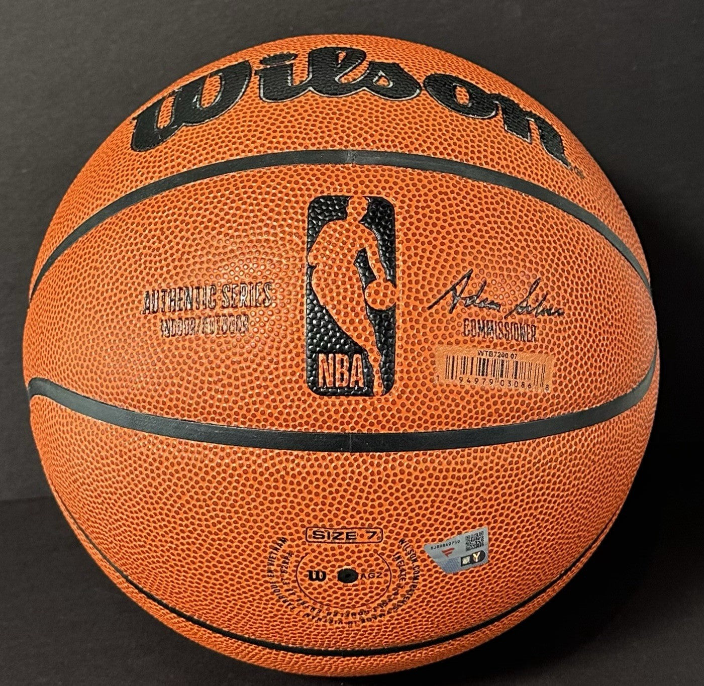 Jalen Brunson Signed Wilson I/O Basketball Knicks Mint Autograph Fanatics COA