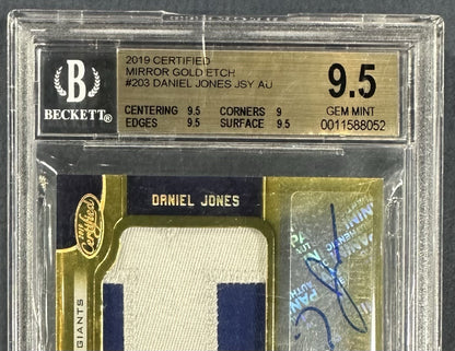 2019 Certified Daniel Jones Mirror Gold /10 Auto RPA Patch BGS 9.5/10 Colts RC
