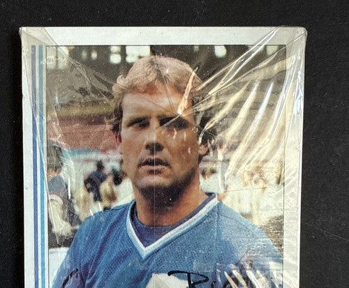1982 Topps Baseball Grocery Sealed cello Pack #200 George Brett Top HOF Mint