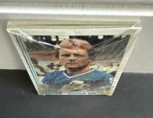 1982 Topps Baseball Grocery Sealed cello Pack #200 George Brett Top HOF Mint