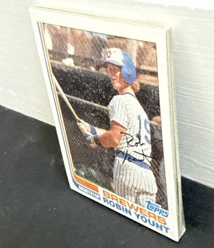 1982 Topps Baseball Grocery Sealed cello Pack Robin Yount HOF Top Bucky Dent MT